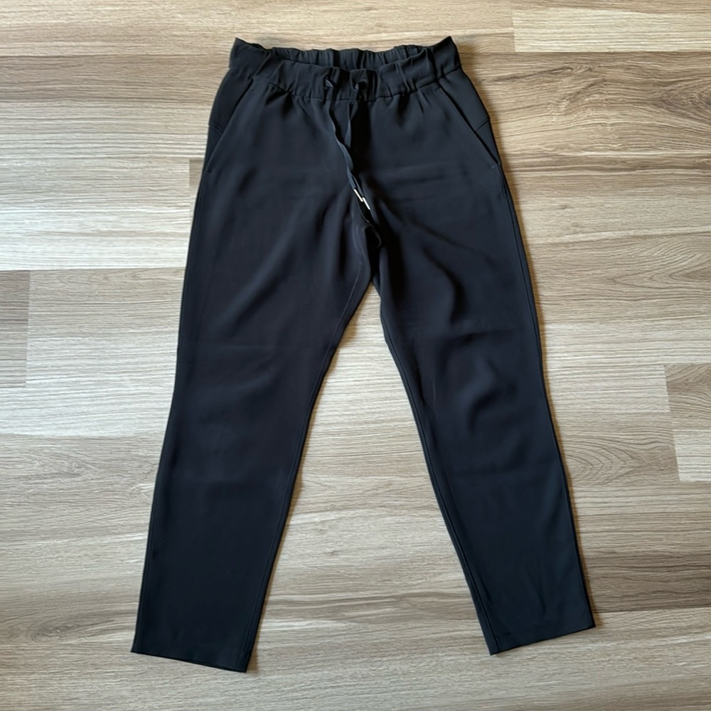 Lululemon On the Fly pant 7/8